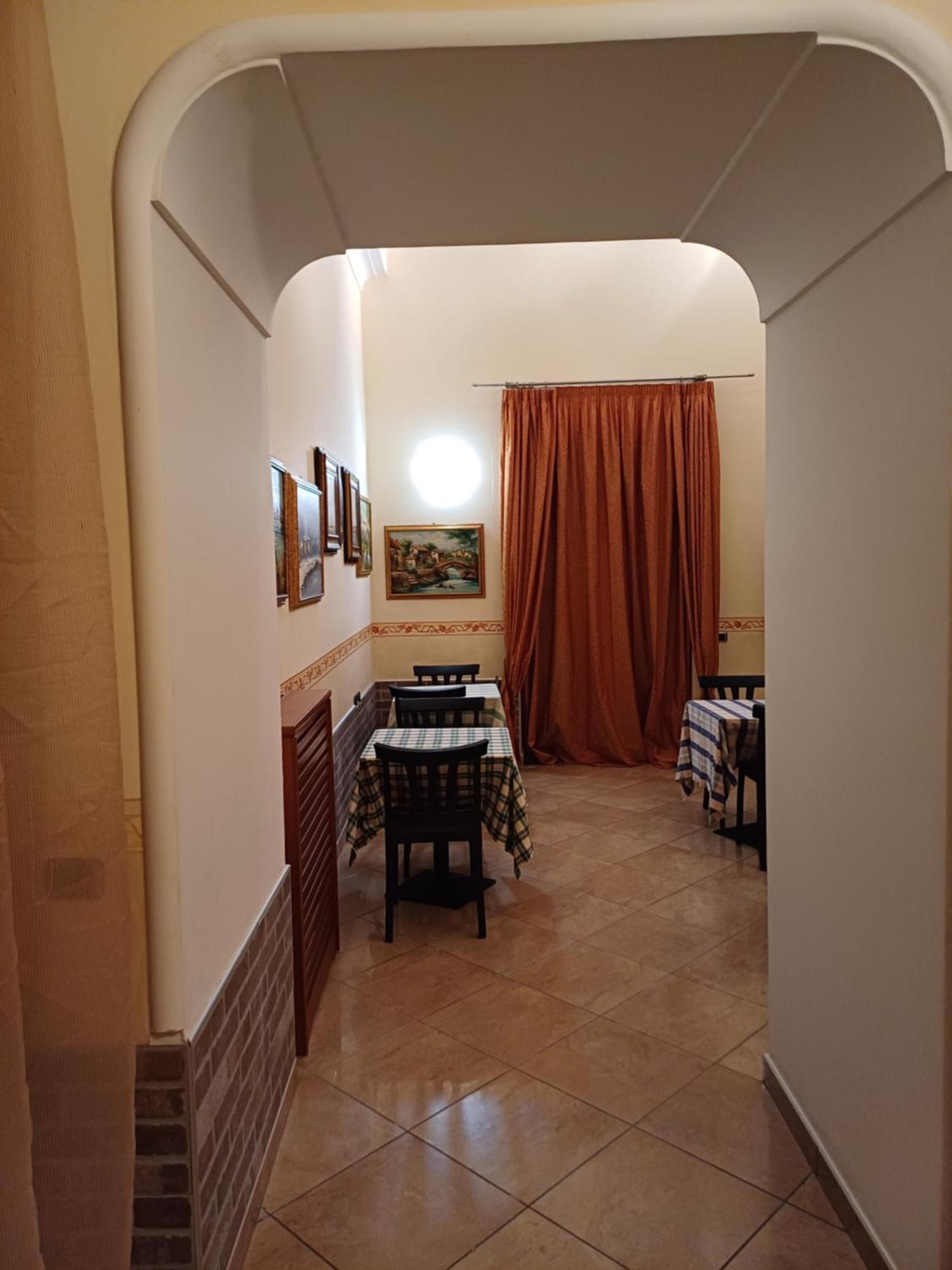 Ostello Napoli Town Exterior photo
